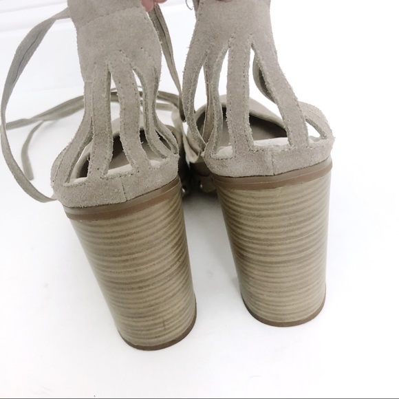 SOLD Seychelles Drift Ankle Tie Tan Suede Heels - Picture 7 of 8